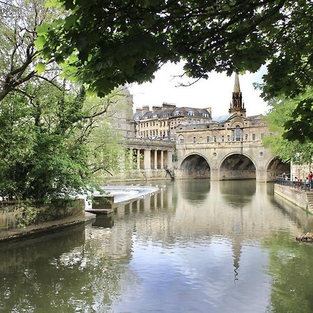 2 Bedroom Apartment In Bath City Centre With Garden & Free Parking Ngoại thất bức ảnh